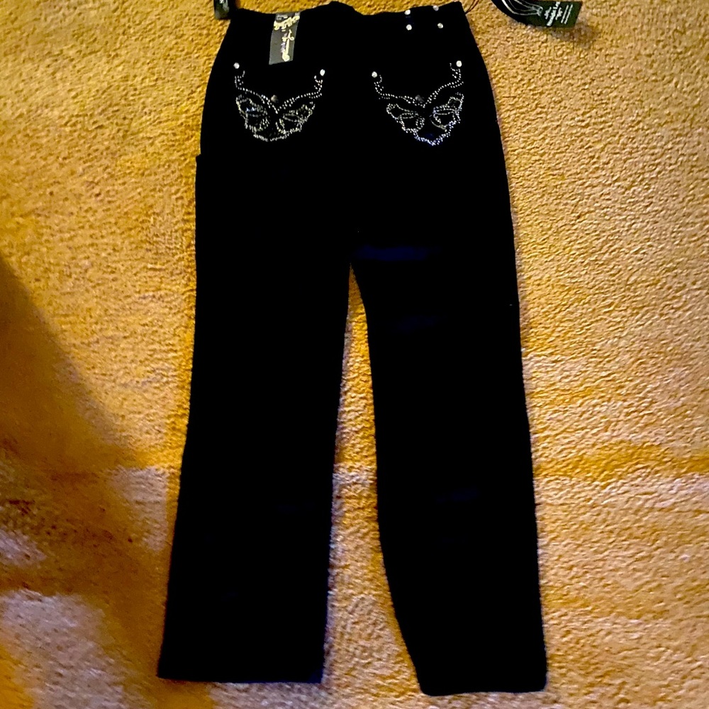 Style&Co. straight leg jeans with button pockets